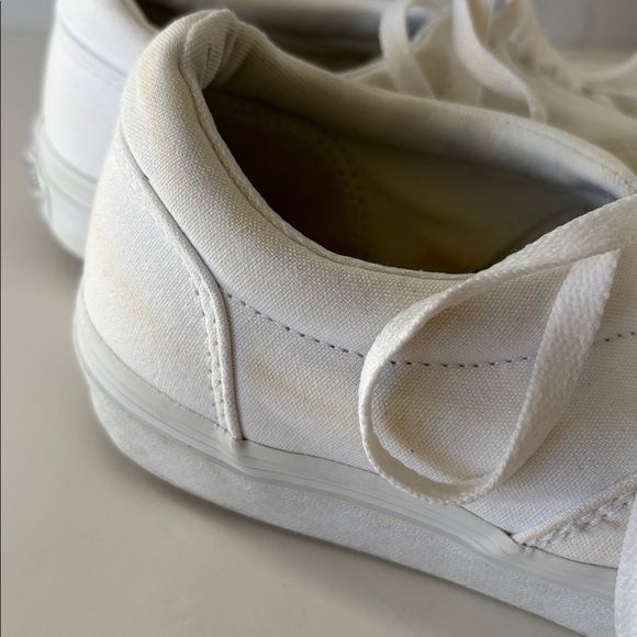 Vans Old Skool White Canvas Sneakers – Men’s Size 8/Women's 9.5 - Picture 7 of 11